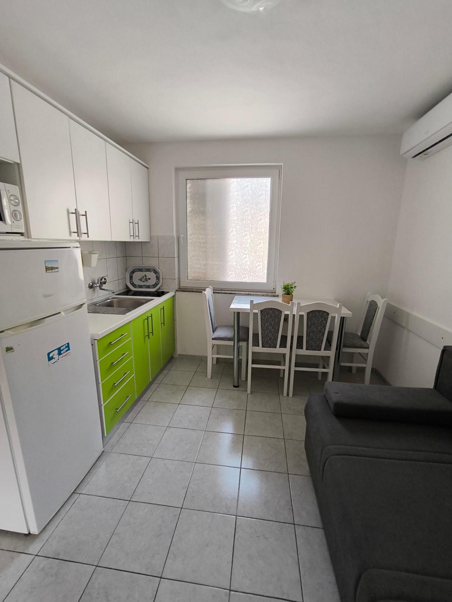 Apartmani Baresic Подгора Экстерьер фото