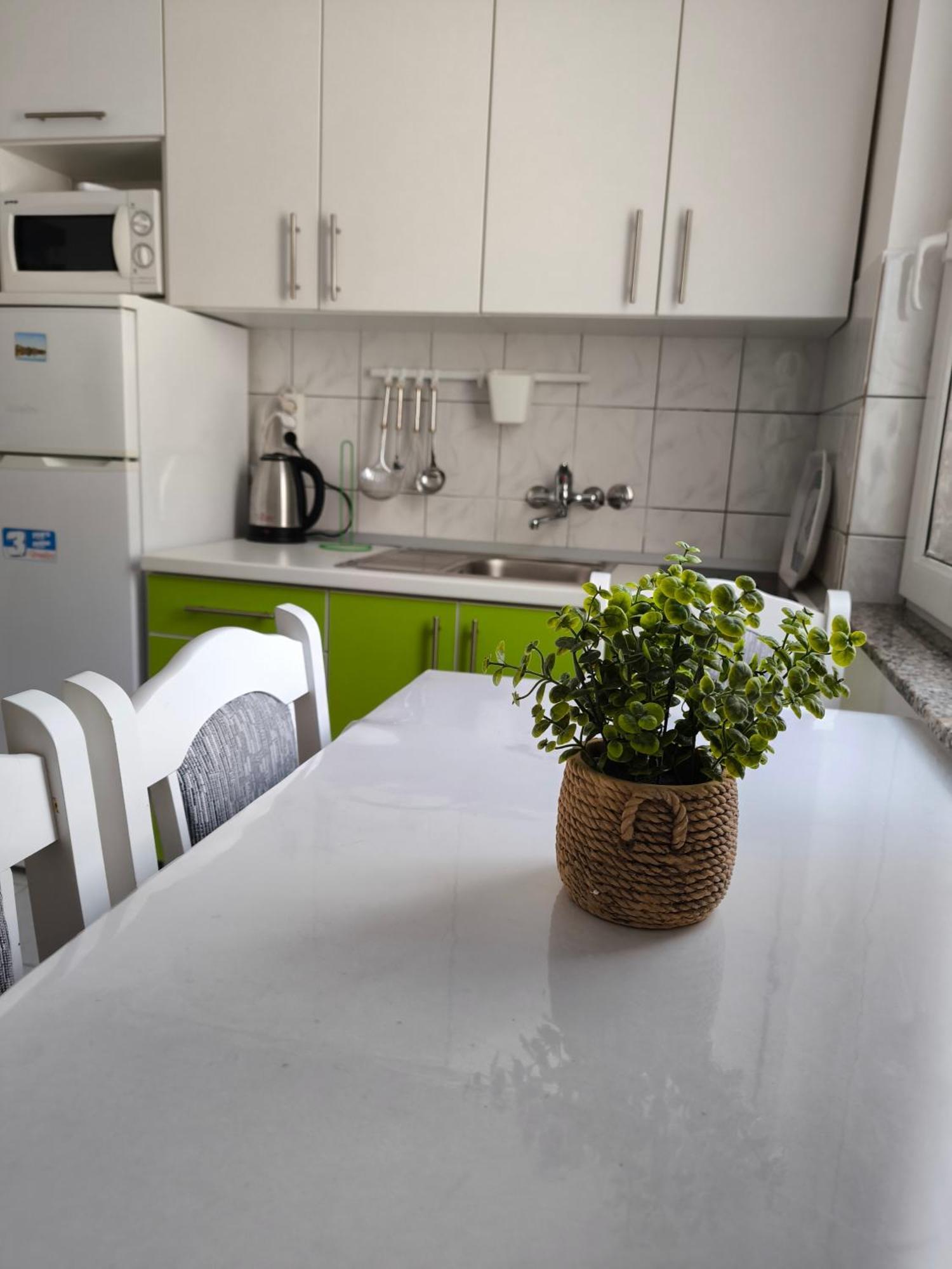 Apartmani Baresic Подгора Экстерьер фото